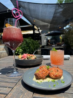 Jackfruit 'crab' cakes: caper aioli, dill (v)(gf) at Revolution Winery and Kitchen in Sacramento