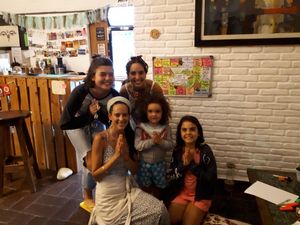 Pequeñas VEGANAS desde Brasil at Oli Veggie Food in Punta Del Este