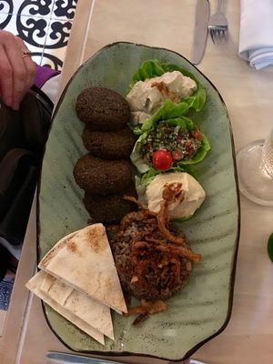 Plato Mixto Vegetariano at Zaitun in Cartagena