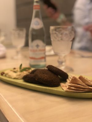 Falafel whit Houmous at Zaitun in Cartagena