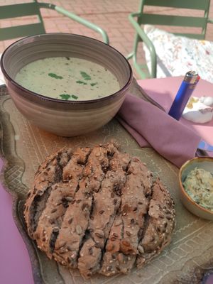  at Kringloop Twello in Twello