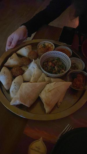  at Café Damascus in Zofingen