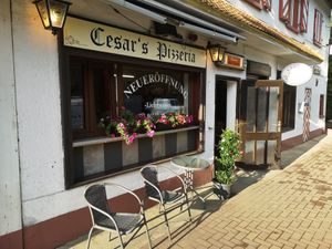 Storefront at Cesar's Pizzeria in Bad Nauheim
