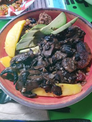 Vegan bowl with sauteed mushrooms at Fish Tales in Ocean City