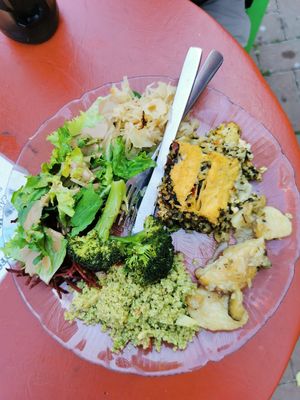 Buffet meals at Green Cuisine Vegetarian Restaurant in Victoria