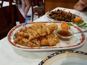 Pollo/Seitan Vegan con almendras at Gran Mundo in Torremolinos