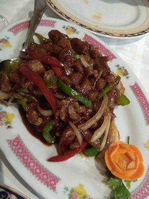 Pollo salsa nuevo mundo at Gran Mundo in Torremolinos