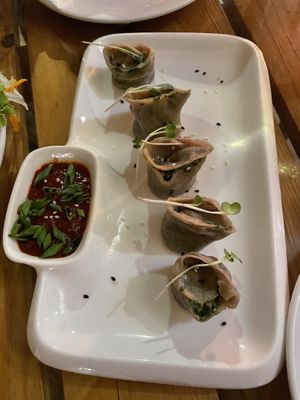 Cheesy spinach wontons   at Bean Me Up in Goa