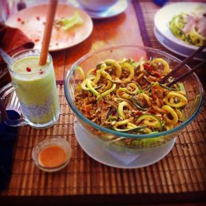 Raw Pad Thai noodles with superfood smoothie... Check out instagram.com/hazarussell as i posted more photos from this place! Best vegan place we have found in Goa :D at Bean Me Up in Goa