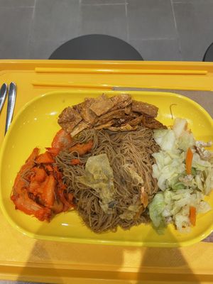   at Yi Lian Vegetarian Food in Central Singapore