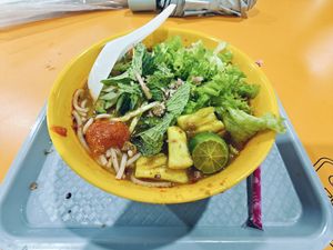 Asam Laksa at Yi Lian Vegetarian Food in Central Singapore