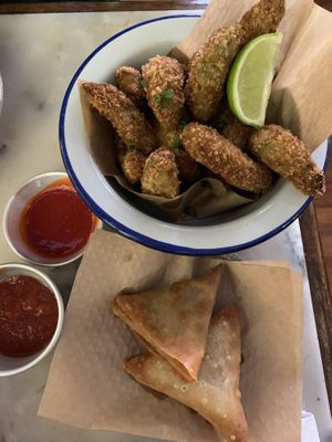 Avocado fries & samosas   at Louvre Michaelense in Sao Miguel