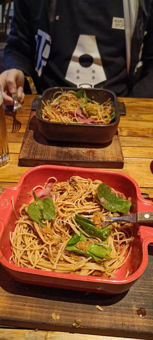  at Bar d'Henri in Antwerpen