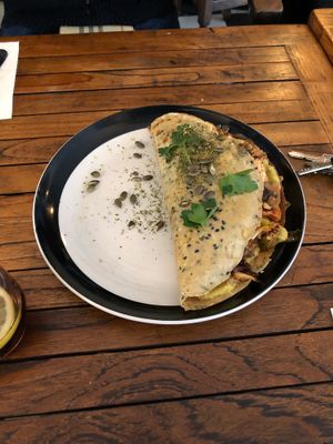 De gevulde pannenkoek  at Bar d'Henri in Antwerpen