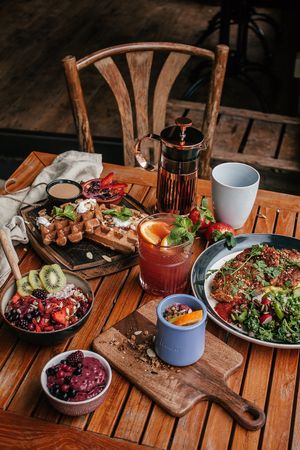 Spring Brunch menu, every sunday! at Bar d'Henri in Antwerpen