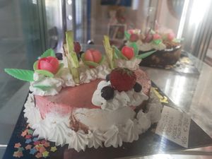  at Gelateria Kremmy in Viareggio