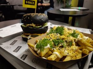 Mac the Lad and garlic parm fries at V-Face in Dublin
