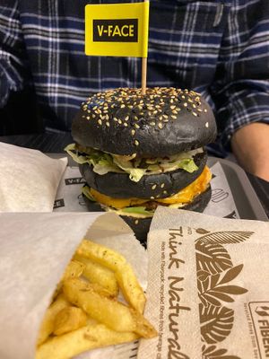 Absolutely delicious and amazing staff  #Veganuary at V-Face in Dublin