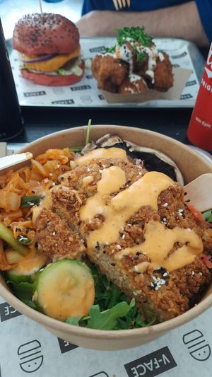 Asian style salad, beetroot burguer, and cauliflower wings at V-Face in Dublin