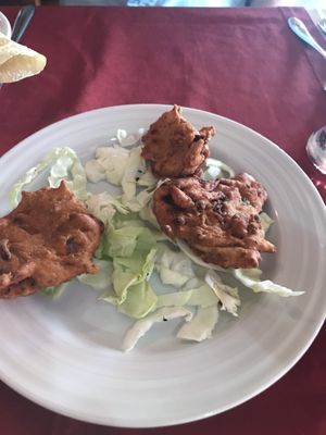 Delicious apps at Sabores da India in Alcobaca