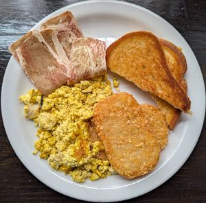 Breakfast Plate without grilled tomato at Hungry Tiger in Portland