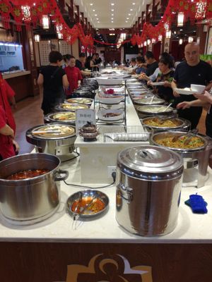 Big ass buffet - move fast! at Qiānhé Qīngxīn 谦和清心素食 - 星辰路 in Chengdu