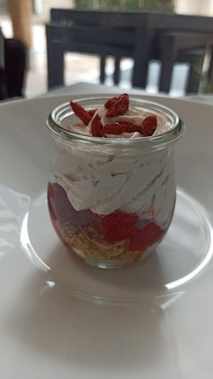 Fragole in 3 consistenze at Alice e Viola in Collegno