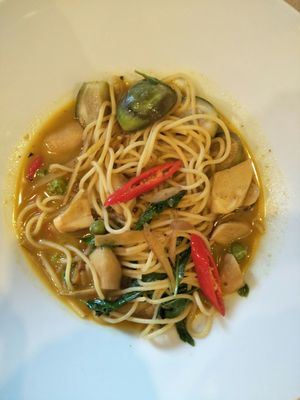Green curry spaghetti at Bangkok Story in Bangkok