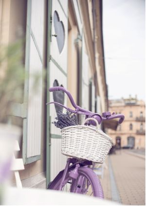 outside at Levendula Kezmuves Fagylaltozo in Szeged