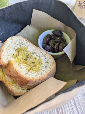Garlic bread and olives at Aubergine Cafe in Corfu