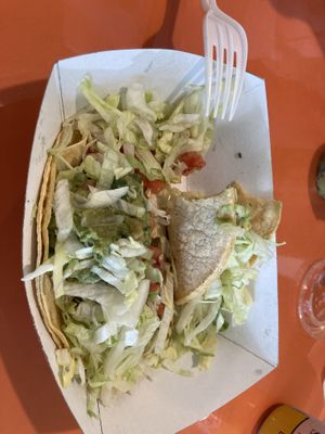 Two soyrizo tacos with pico quac and lettuce. After a couple bikes… nearly forgot to take the shot  at Las Olas in Wells