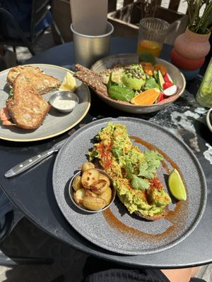 Vegan avo toast and vegan salad bowl   at LuLu in Barcelona