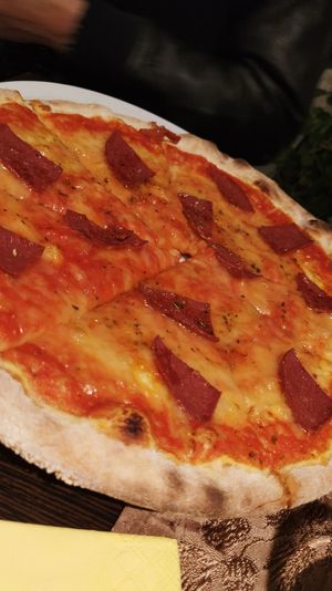 Pizza Salami at Veg-Italia in Passau