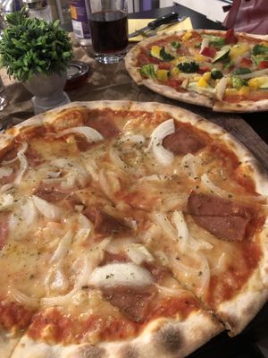 Pizza Veg Panna  at Veg-Italia in Passau