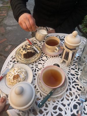 Dessert and tea at Fog Eater Cafe in Mendocino