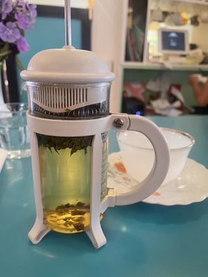 Herbal tea at Fog Eater Cafe in Mendocino