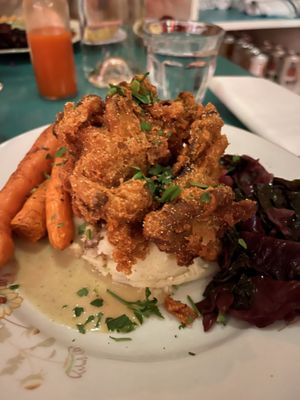 Fried blue oyster mushrooms with mashed potatoes, gravy, and veggies   at Fog Eater Cafe in Mendocino