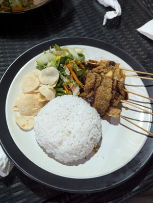 Satay tofu and tempe at Lonto in Penida Island