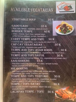 Food at Lonto in Penida Island