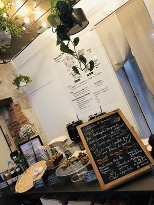 Menu at Cococo in Paris