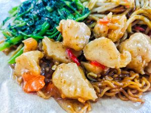 Lemon chicken at Wan Yuan 萬緣齋 - Greenwich Drive in East Singapore