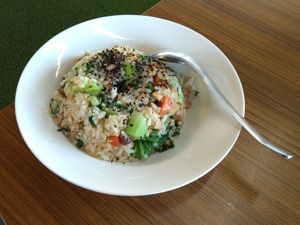 招牌三杯炒飯 at Coolife Owl 貓頭鷹藝品蔬食館 - Māotóuyīng in New Taipei City