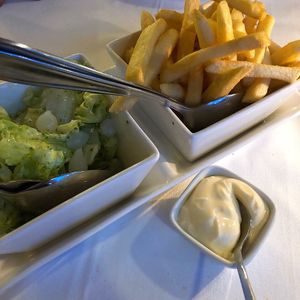 They have vegan mayo  at De Oude Sluis in Groningen