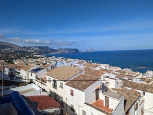  at Crown of India in Altea