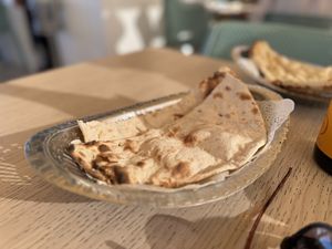   at Crown of India in Altea