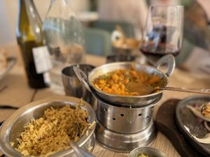   at Crown of India in Altea