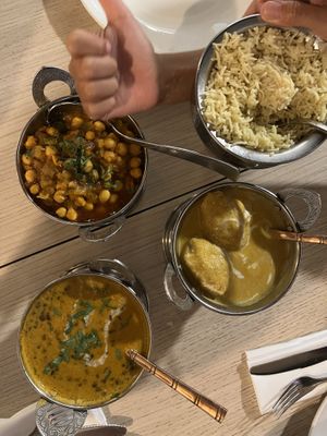   at Crown of India in Altea