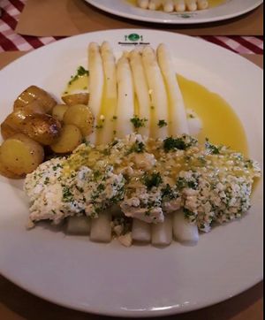 Asperges op z’n Vlaams met tofu😊 at Groenendijk Weert in Weert