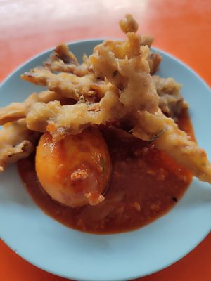 Side dish (egg + deep fried mushrooms) at Chi Yun Vegetarian Food in Johor Bahru