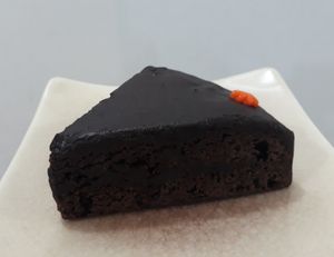 Vegan chocolate cake at Biscotti House in Chiang Mai